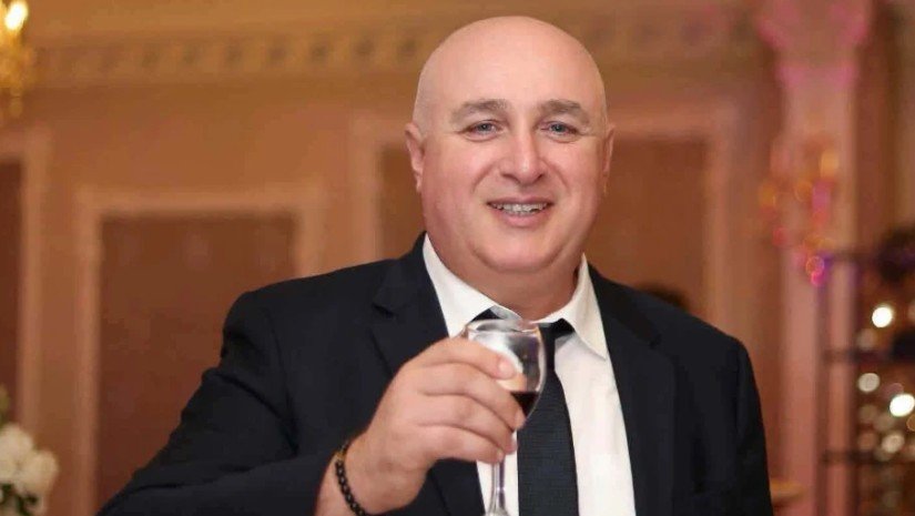 „გარდაიცვალა კაცი, რომელიც ყველას უყვარდა, ვინც კი იცნობდა…“